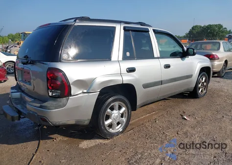 2005 Chevrolet Trailblazer Ls from USA, damaged, VIN 1GNDT13S752262757